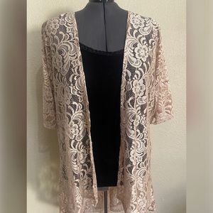 Torrid light pink kimono
